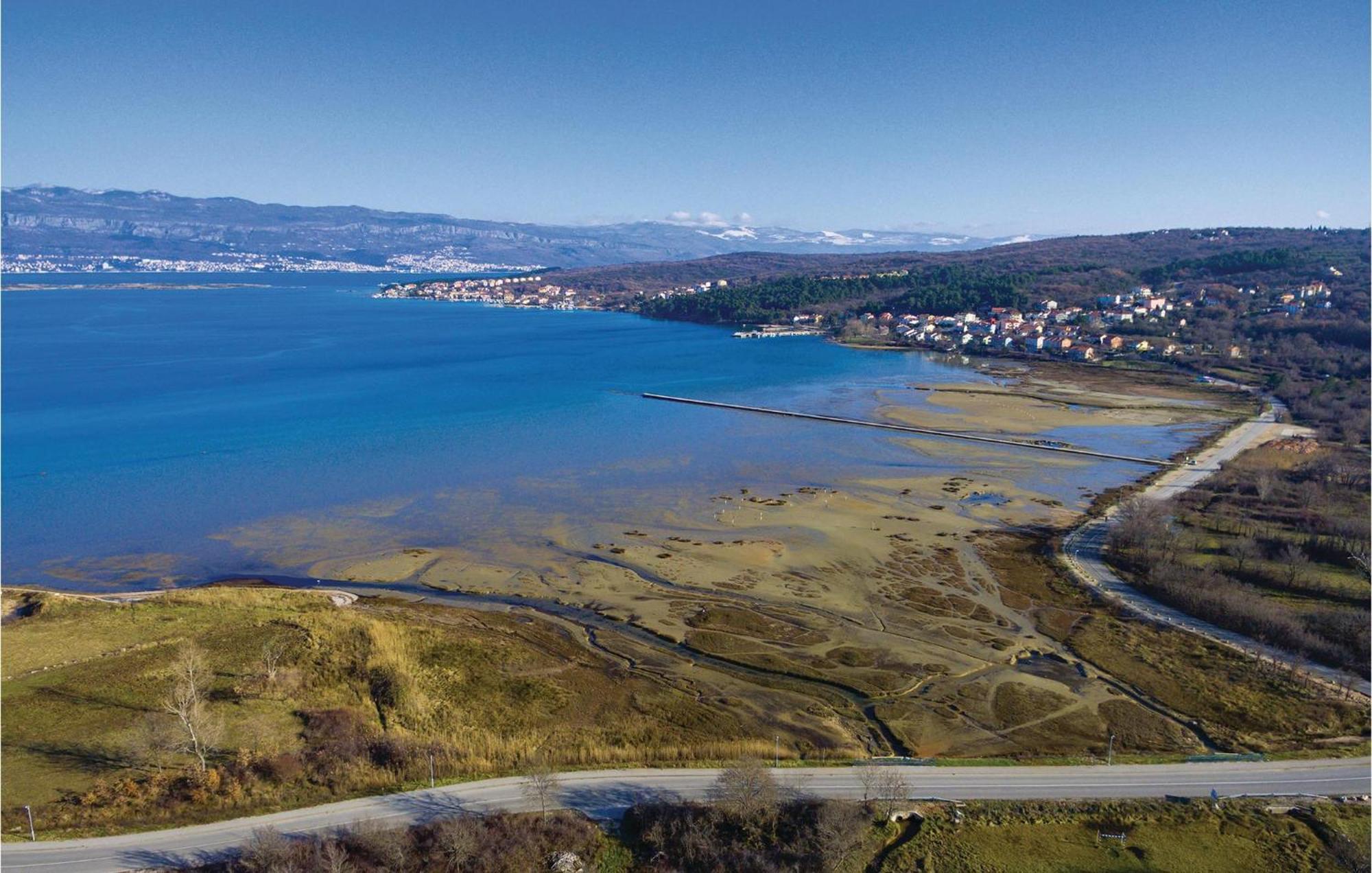 Gorgeous Apartment In Cizici With House Sea View Extérieur photo
